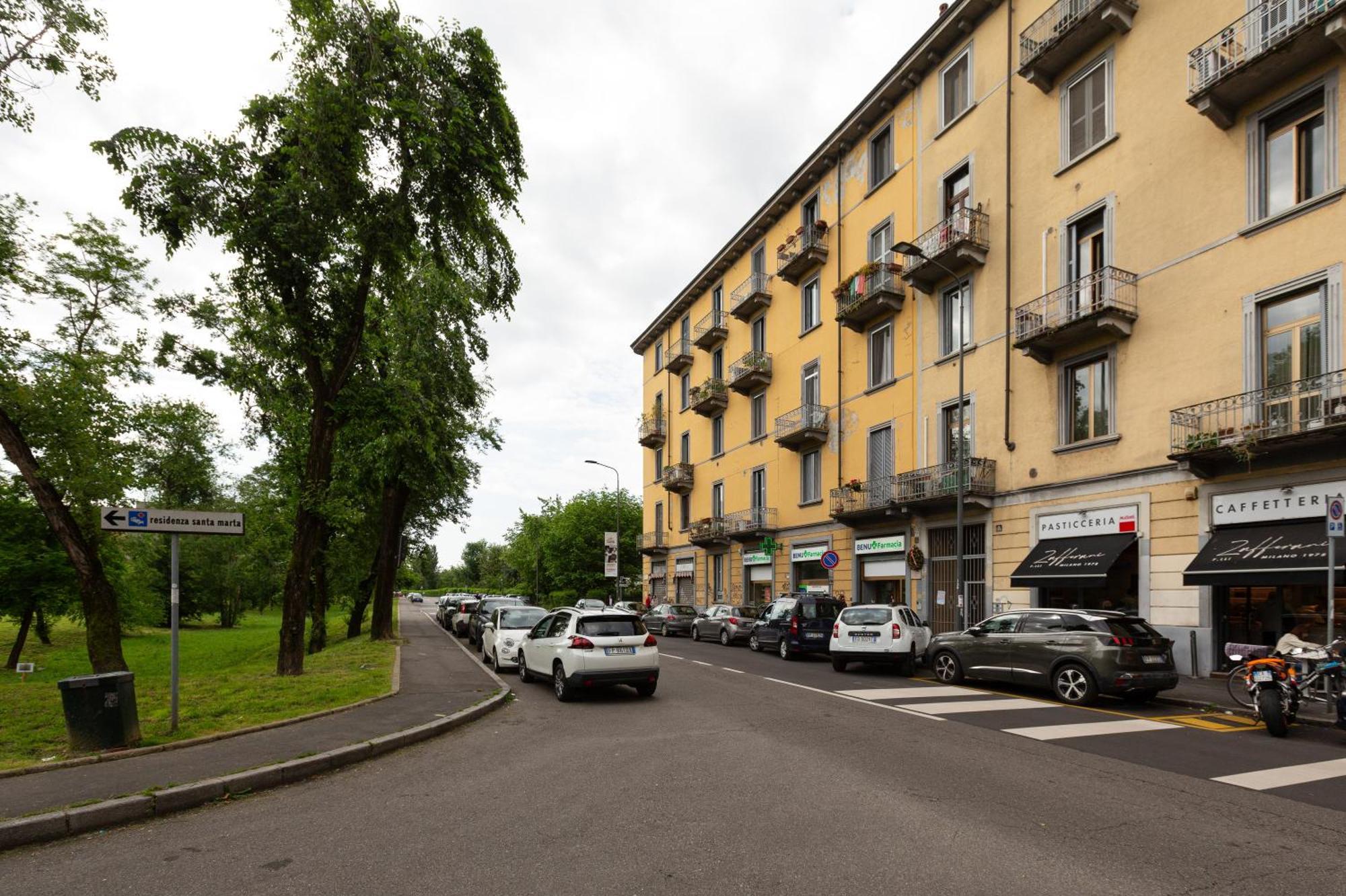 Appartamento Su 2 Livelli- Universita Iulm Mailand Exterior foto